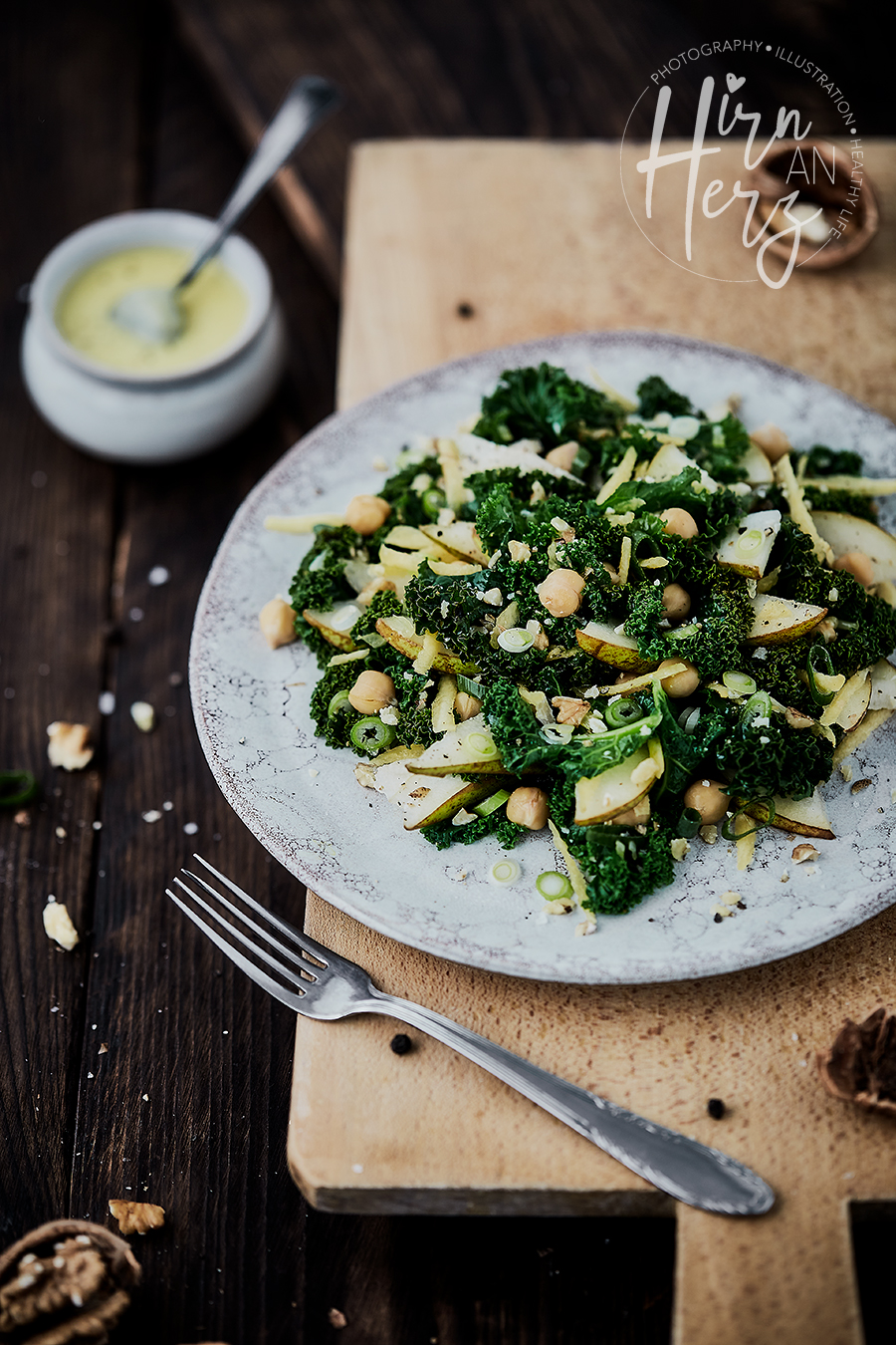 Grünkohl-Kichererbsen-Salat-mit-Birnen-Vinaigrette | hirnanherz.de